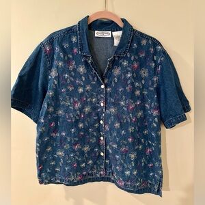5/$25!! Women's Floral Embroidered Denim Button-Up Shirt